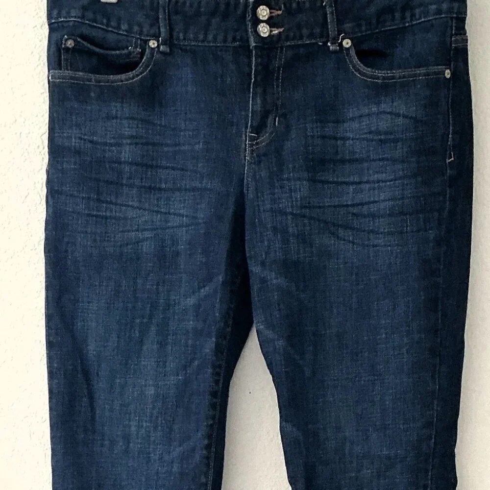 GAP ESSENTIAL BOOTCUT JEANS SIZE 14 / 32R DARK WASH DOUBLE BUTTON STRETCH GREAT